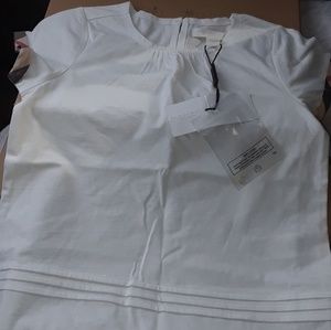 Burberry girls tee